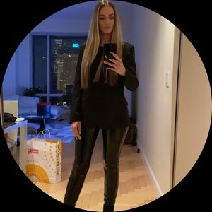 Meet your Posher, Jalina